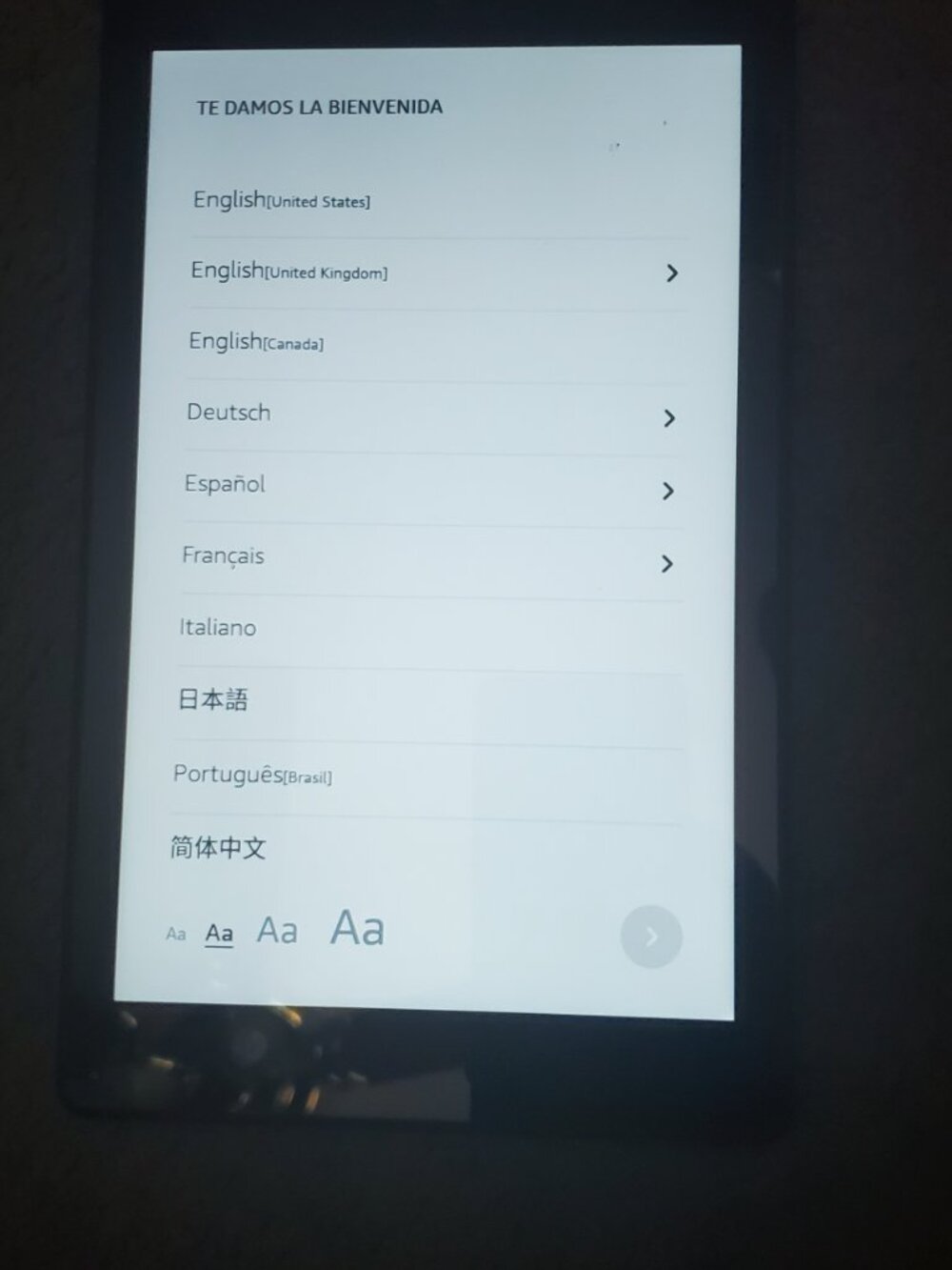 Amazon Fire HD8 - Picture 3 of 6